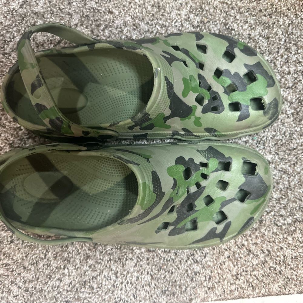 MEN Camouflage Print CROCS